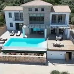 Tsakmakis - Luxury - Panoramic Sea View Lefkada Villa