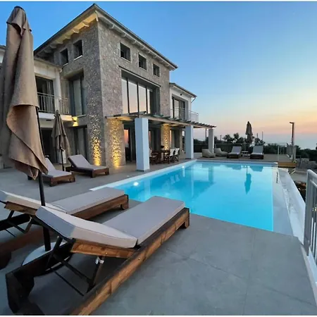 Tsakmakis - Luxury - Panoramic Sea View Lefkada וילה Tsoukaládhes