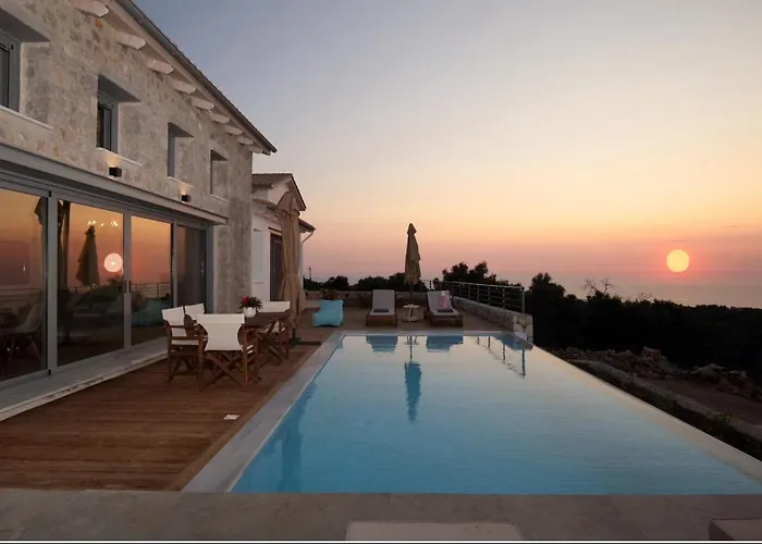 Tsakmakis - Luxury - Panoramic Sea View Lefkada * Tsoukaládhes